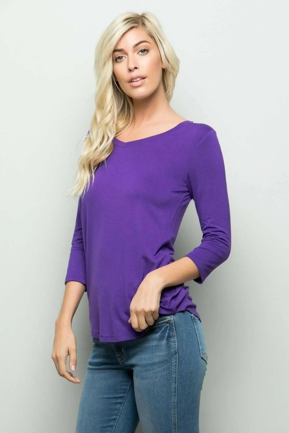 T-Shirts Love Salve Plus Size Red V-Neck Women's Tee: Everyday Comfort Fit Top