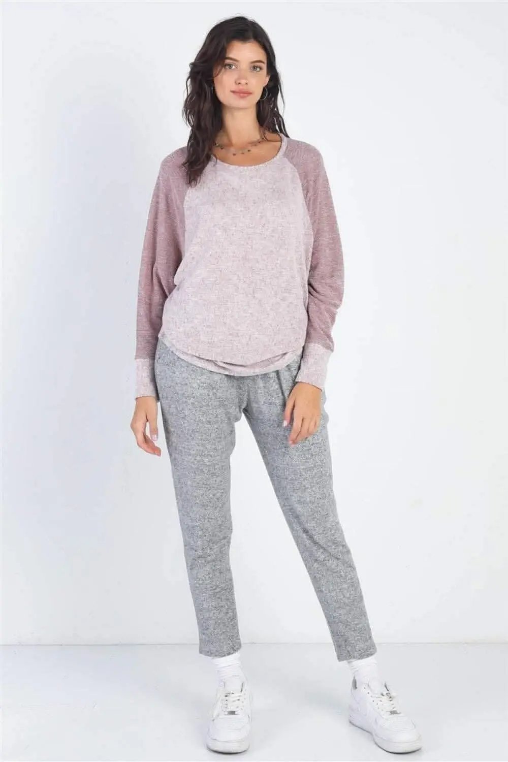Women's Long Sleeve T-Shirt Everyday Long Sleeve Tee - Soft & Comfy - Women's Heather Grey