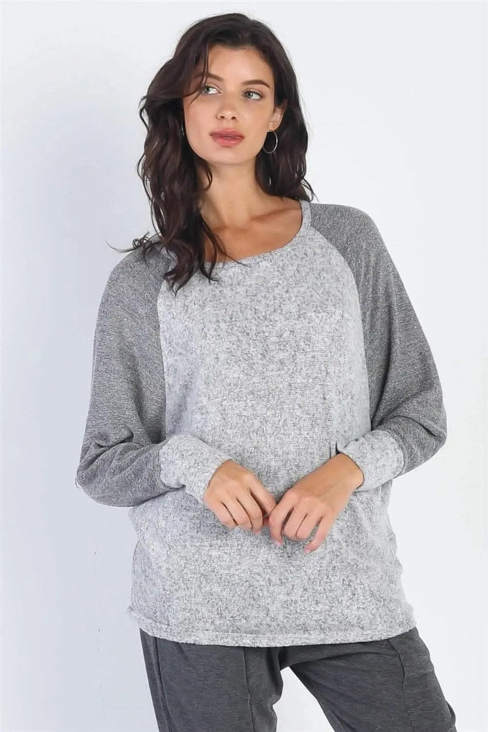 Women's Long Sleeve T-Shirt Everyday Long Sleeve Tee - Soft & Comfy - Women's Heather Grey