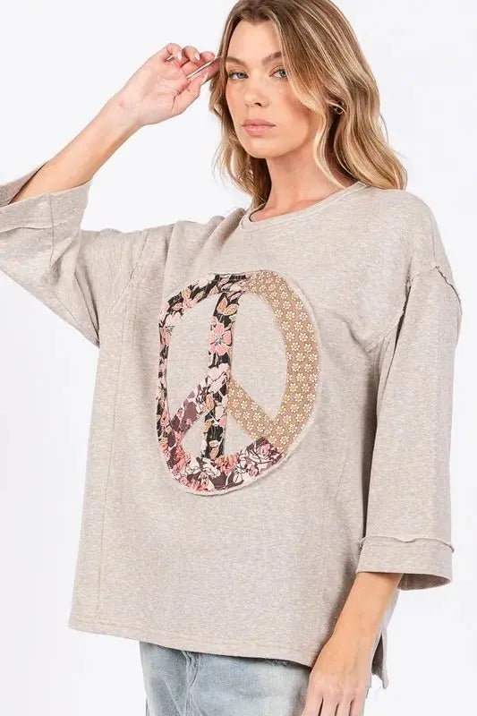 T-Shirts Trendsi SAGE+FIG Floral Top Women's Casual Round Neck Tee - Soft & Comfy